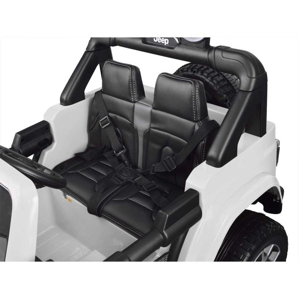 Elektromobilis Jeep Wrangler Rubicon 4x4 PA0223, White-Elektromobiliai vaikams, Visureigiai-e-vaikas