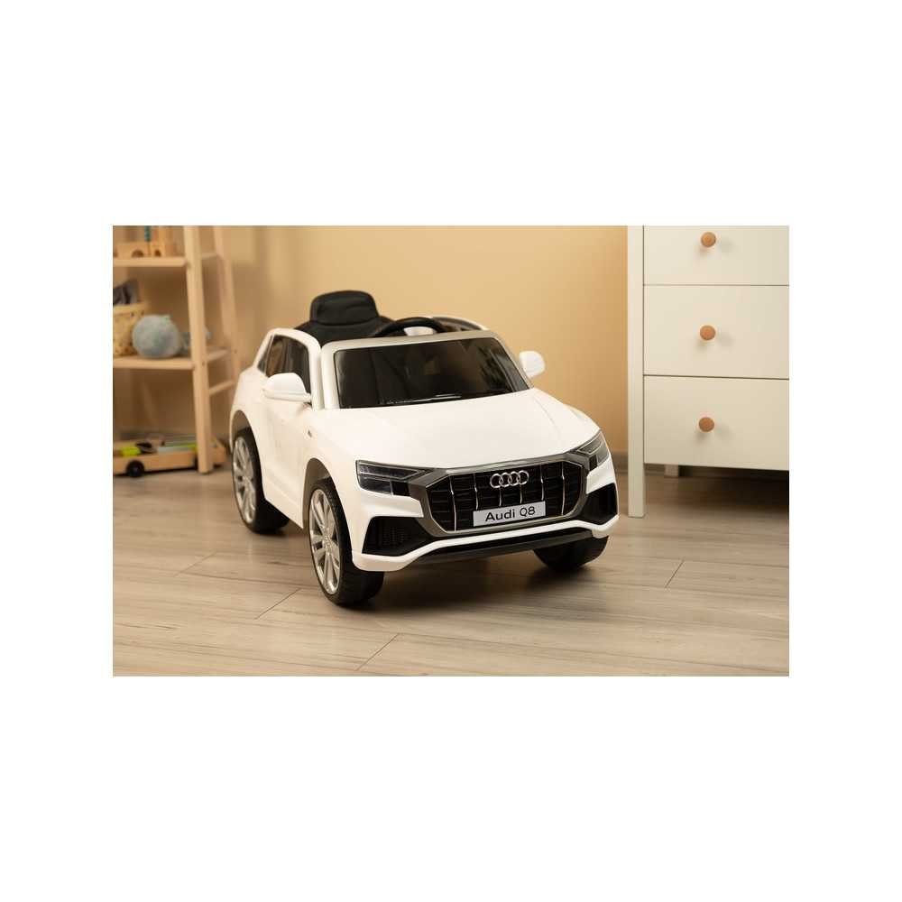 POJAZD AKUMULATOROWY AUDI RS Q8 WHITE