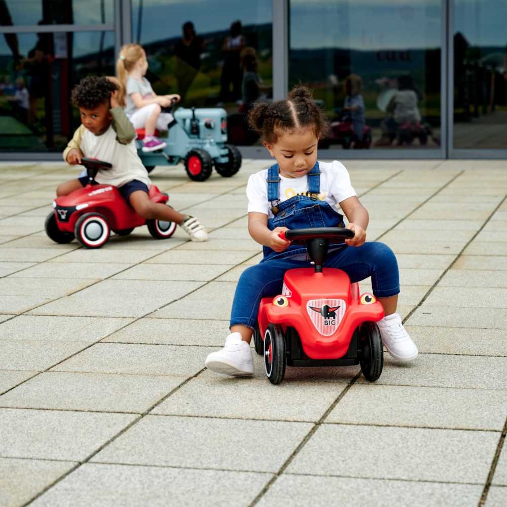 BIG Push Ride Bobby Car Classic-Judėjimui, Paspiriamosios mašinėlės ir jų priedai, Paspiriamos mašinėlės-e-vaikas