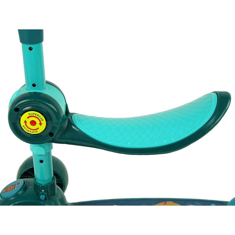 Three-wheeled balance scooter Saddle Green Music Diodes Lion