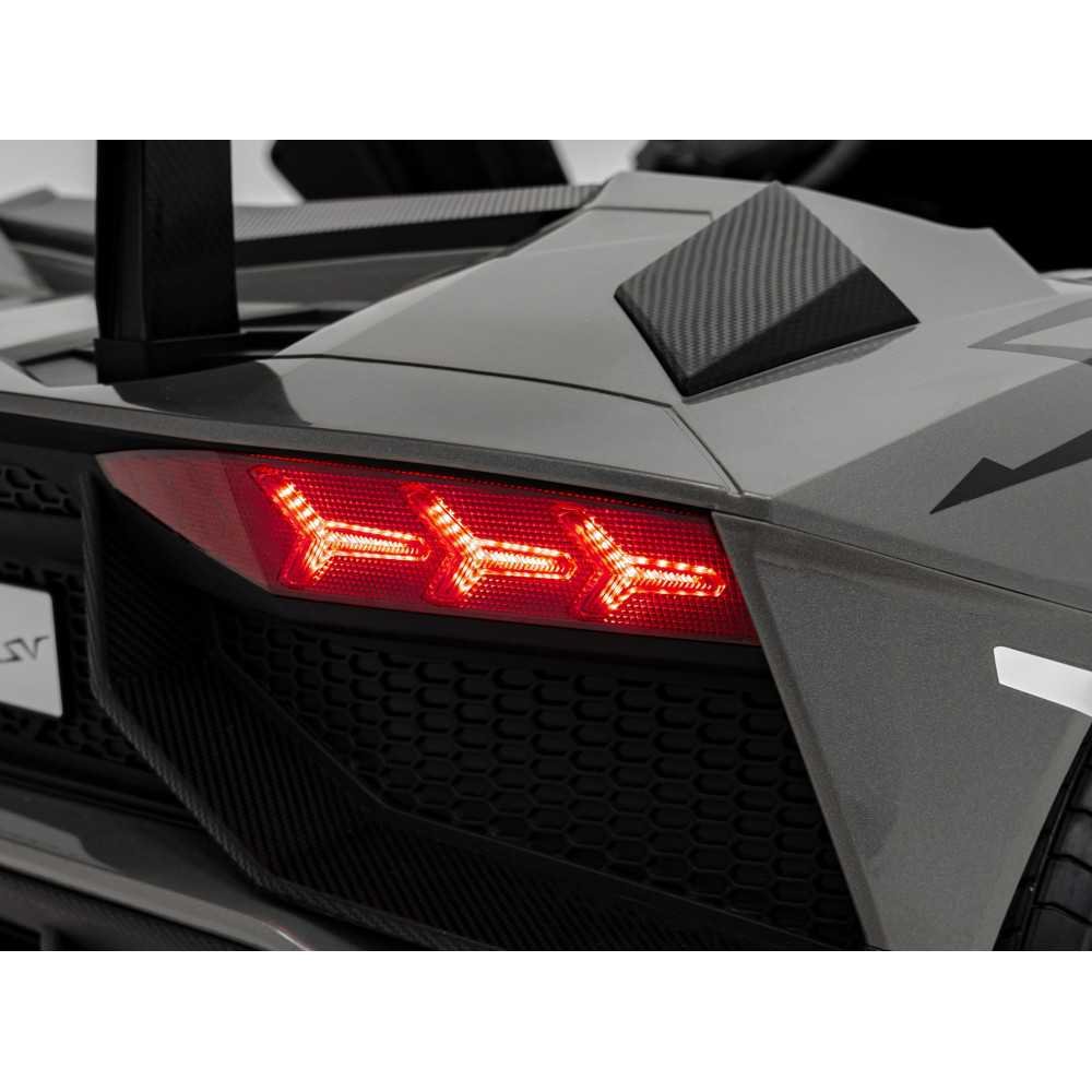 Lamborghini Aventador SV na akumulator dla 2 dzieci Szary + Silnik bezszczotkowy + Pompowane koła + Audio LED